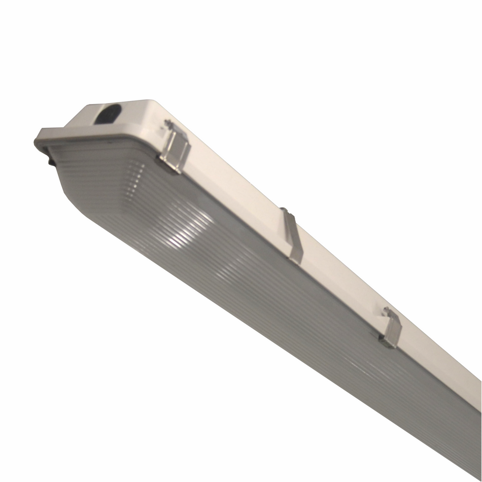 Luminaria LED Hydroproof para Áreas Industriales 70W 8540lm 5000K IP67 Lumiance P106326